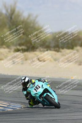 media/Dec-07-2025-CVMA (Sun) [[3e7d2de5dc]]/Race 8-Middleweight Shootout/